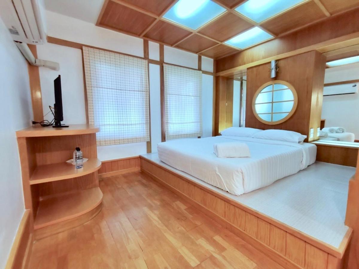 Chaleelay Hotel Ча-Ам Экстерьер фото
